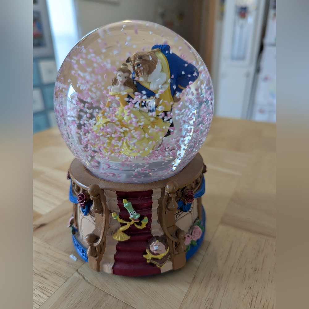 Beauty and the Beast Musical Snow Globe with Pink and White Confetti